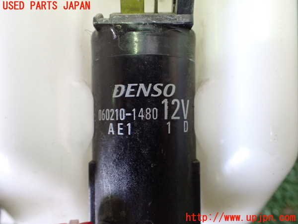 2UPJ-20166791]ランエボ7 GT-A(CT9A)ウォッシャータンク1 中古_m0005.jpg