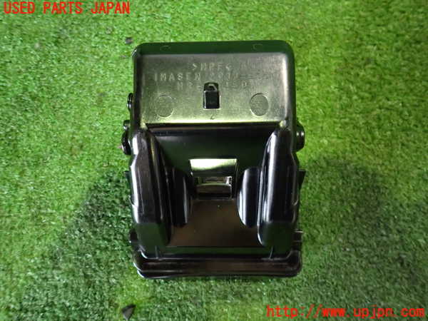 5UPJ-20167821]ランエボ7 GT-A(CT9A)灰皿1 中古_m0002.jpg