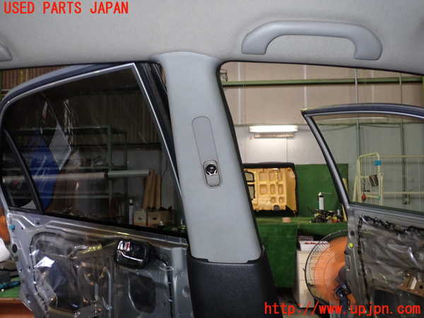5UPJ-20167670]ランエボ7 GT-A(CT9A)左センターピラートリム 中古_m0002.jpg