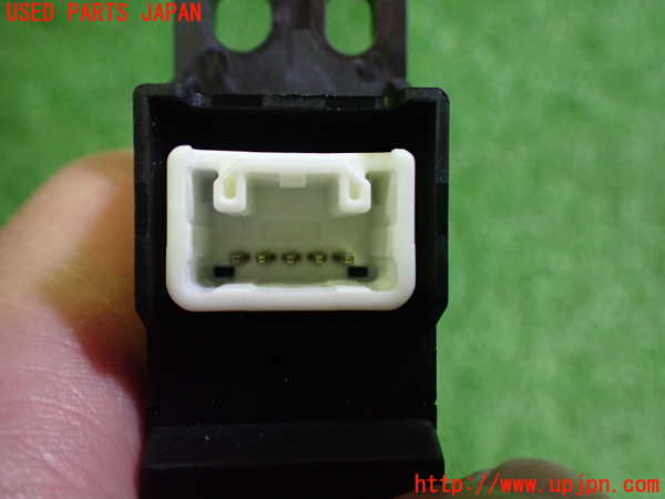 2UPJ-20176850]レクサス・RX350(GGL16W)空気清浄機 中古_m0003.jpg