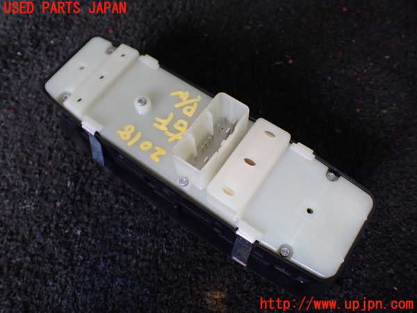 5UPJ-20186240]ジープグランドチェロキー(WK36TA)右前パワーウィンドウスイッチ 中古_m0002.jpg