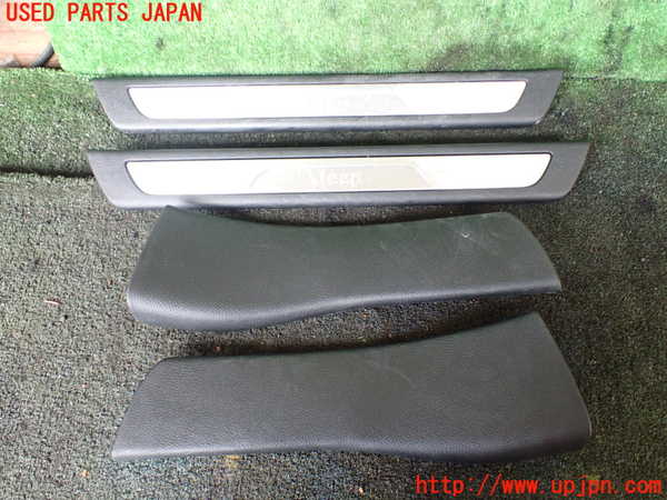5UPJ-20187740]ジープグランドチェロキー(WK36TA)スカッフプレート 中古_m0001.jpg