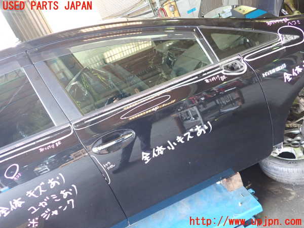 5UPJ-20191230]プリウスα(ZVW41W)右前ドア AGC M2H3K 中古_m0001.jpg