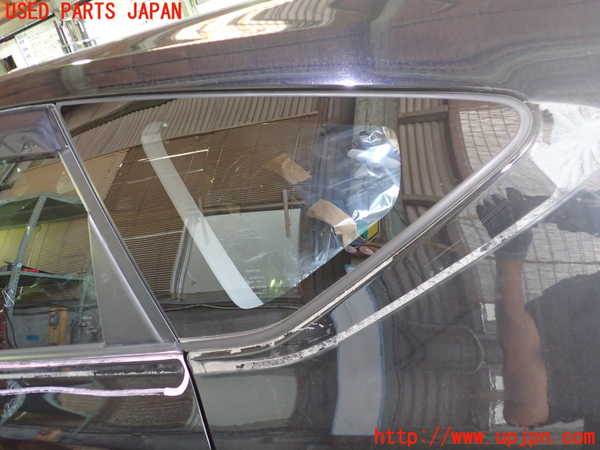 5UPJ-20191382]プリウスα(ZVW41W)左クォーターガラス AGC M2L3 中古_m0001.jpg