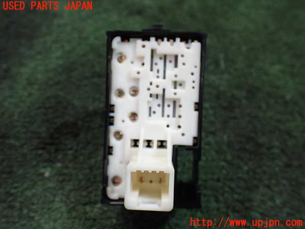 5UPJ-20196245]プリウスα(ZVW41W)左前パワーウィンドウスイッチ 中古_m0004.jpg