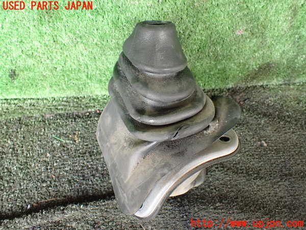 5UPJ-20217575]ランクルプラド(KZJ78W)シフトブーツ 中古_m0001.jpg