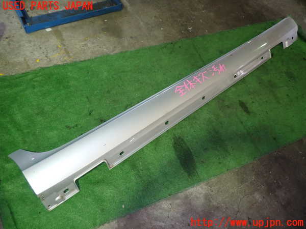 1UPJ-20221390]ベンツ CLS350(218359C C218)右サイドステップ 中古_m0001.jpg