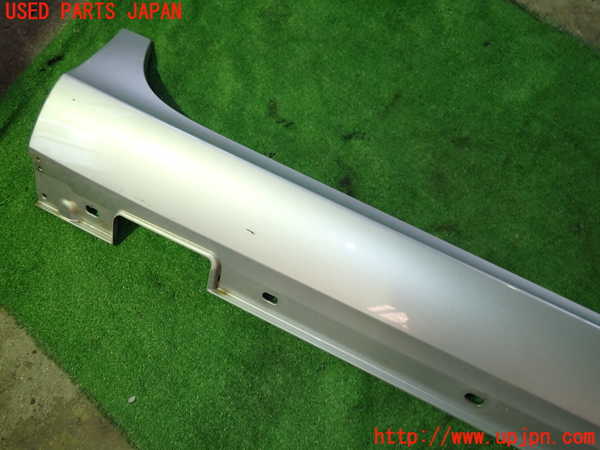 1UPJ-20221390]ベンツ CLS350(218359C C218)右サイドステップ 中古_m0002.jpg