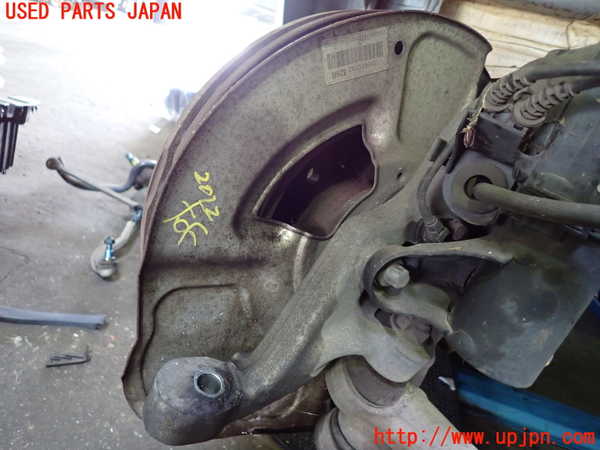 1UPJ-20224290]ベンツ CLS350(218359C C218)右フロントナックルハブ 中古_m0002.jpg