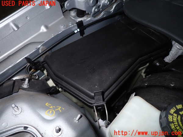 1UPJ-20226741]ベンツ CLS350(218359C C218)ヒューズボックス1 中古_m0001.jpg