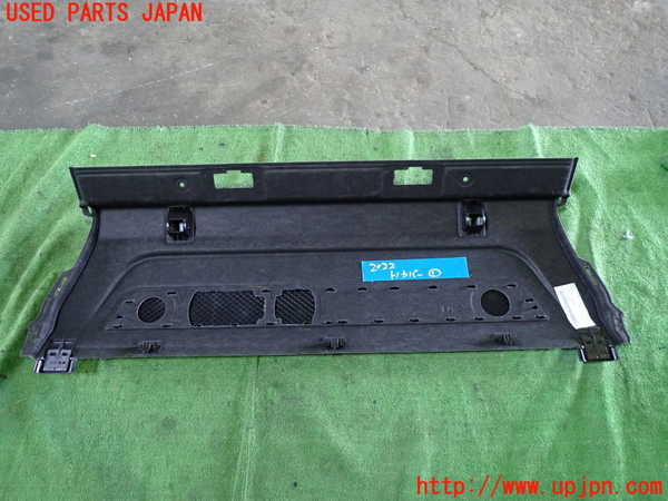 1UPJ-20227761]ベンツ CLS350(218359C C218)トノカバー1 中古_m0004.jpg