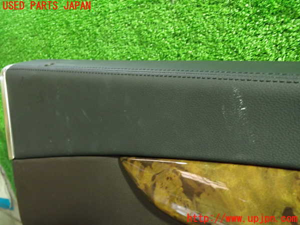 1UPJ-20221264]ベンツ CLS350(218359C C218)左前ドア内張り 中古_m0003.jpg