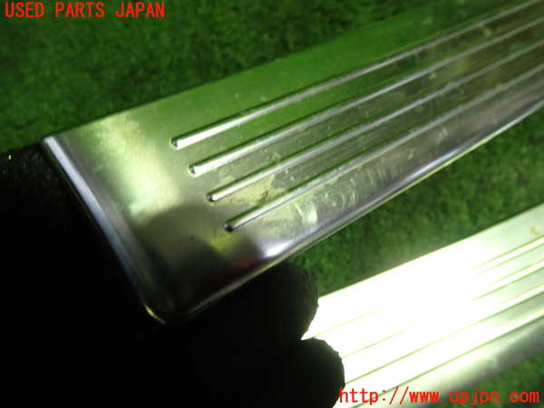 1UPJ-20227740]ベンツ CLS350(218359C C218)スカッフプレート 中古_m0002.jpg