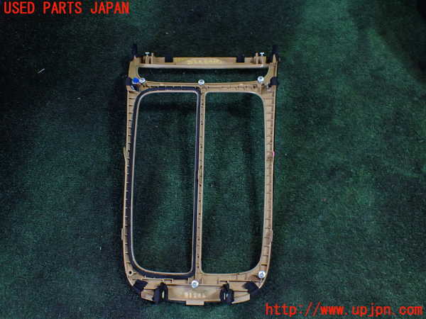 1UPJ-20237549]レクサス・SC430(UZZ40)コンソール 中古_m0003.jpg