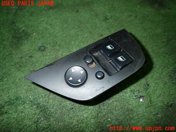 5UPJ-20246240]BMW Z4 (E85) ロードスター(BT30)右パワーウィンドウスイッチ 中古_m0001.jpg