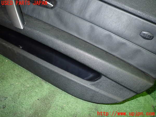 5UPJ-20241234]BMW Z4 (E85) ロードスター(BT30)右ドア内張り 中古_m0003.jpg