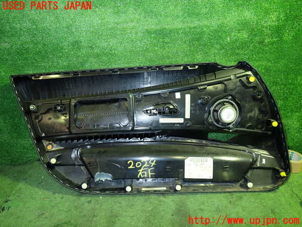 5UPJ-20241234]BMW Z4 (E85) ロードスター(BT30)右ドア内張り 中古_m0005.jpg