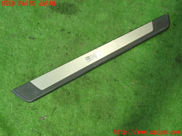 5UPJ-20247740]BMW Z4 (E85) ロードスター(BT30)スカッフプレート 中古_m0002.jpg