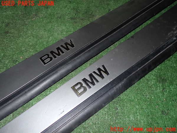 5UPJ-20247740]BMW Z4 (E85) ロードスター(BT30)スカッフプレート 中古_m0004.jpg
