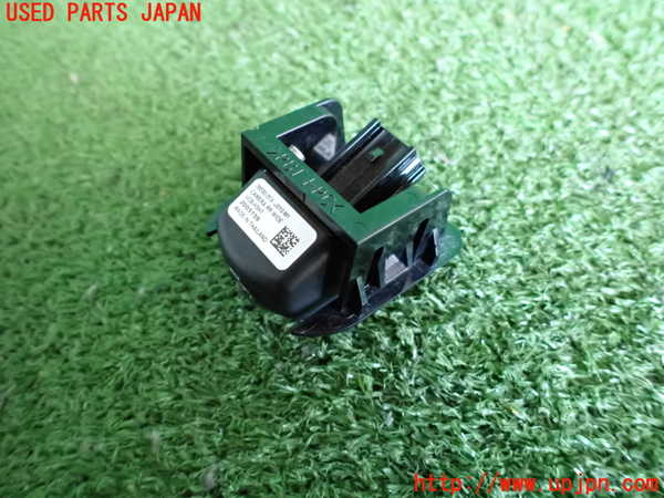 5UPJ-20256680]WR-V(DG5)バックカメラ 中古_m0002.jpg
