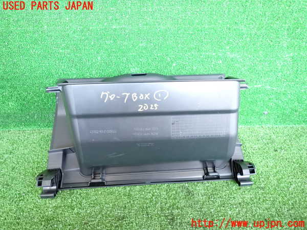 5UPJ-20257516]WR-V(DG5)グローブボックス1 中古_m0002.jpg