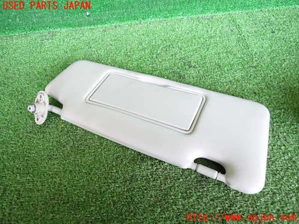 5UPJ-20257625]WR-V(DG5)室内サンバイザー右側 中古_m0002.jpg
