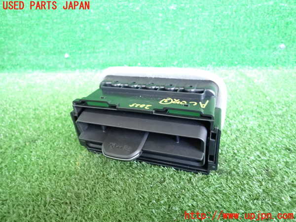 5UPJ-20257527]WR-V(DG5)エアコン吹き出し口2 (右) 中古_m0001.jpg