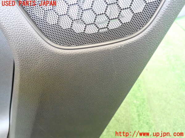 5UPJ-20251324]WR-V(DG5)左後ドア内張り 中古_m0004.jpg