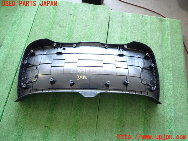 5UPJ-20251578]WR-V(DG5)バックドア内張り 中古_m0002.jpg