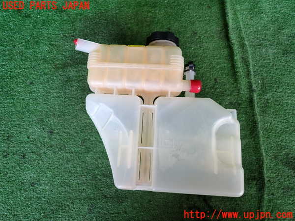 2UPJ-20262410]キャデラック・ATS(A1SL)ラジエータータンク 中古_m0002.jpg