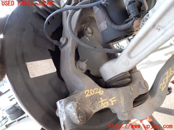 2UPJ-20264290]キャデラック・ATS(A1SL)右フロントナックルハブ 中古_m0002.jpg