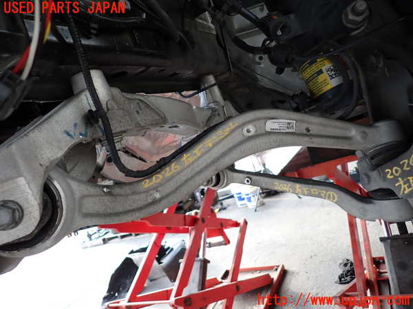 2UPJ-20265320]キャデラック・ATS(A1SL)左フロントテンションロッド 中古_m0001.jpg