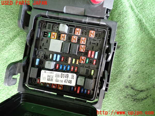 2UPJ-20266741]キャデラック・ATS(A1SL)ヒューズボックス1 中古_m0002.jpg