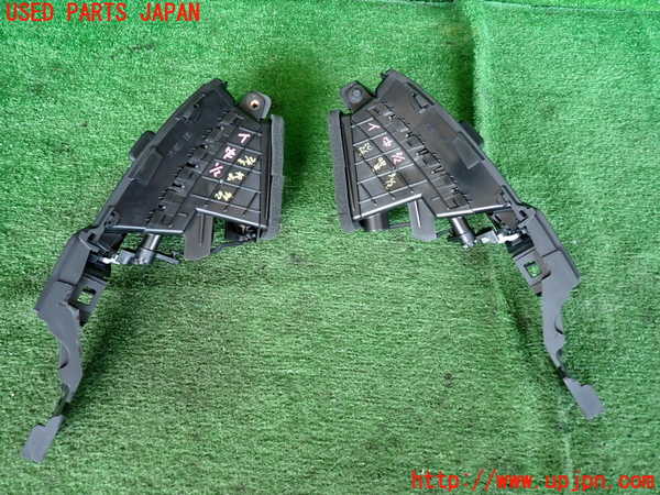 2UPJ-20267528]キャデラック・ATS(A1SL)エアコン吹き出し口3 中古_m0002.jpg