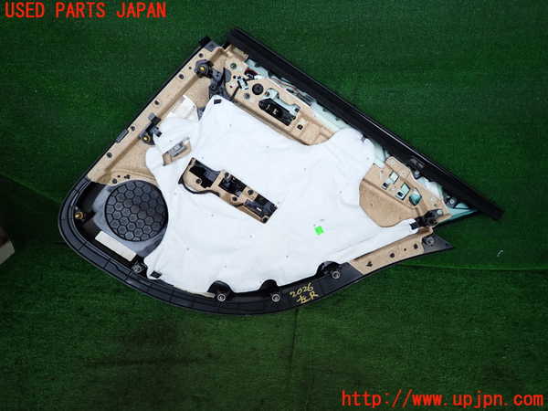 2UPJ-20261324]キャデラック・ATS(A1SL)左後ドア内張り 中古_m0002.jpg