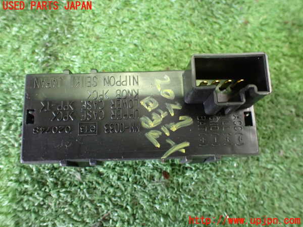 5UPJ-20277850]ランエボ7 GT-A(CT9A)時計 中古_m0002.jpg