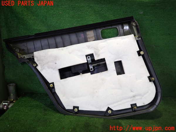 5UPJ-20271294]ランエボ7 GT-A(CT9A)右後ドア内張り 中古_m0002.jpg