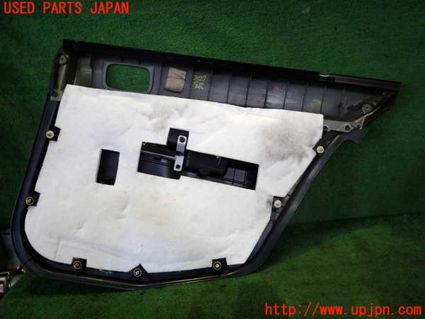 5UPJ-20271324]ランエボ7 GT-A(CT9A)左後ドア内張り 中古_m0002.jpg