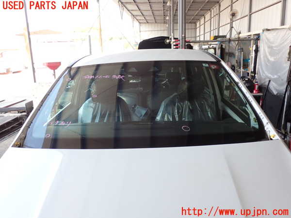 2UPJ-20281195]ベンツ B180(247084)フロントガラス(43R-01 0335) 中古 【W247】_m0001.jpg