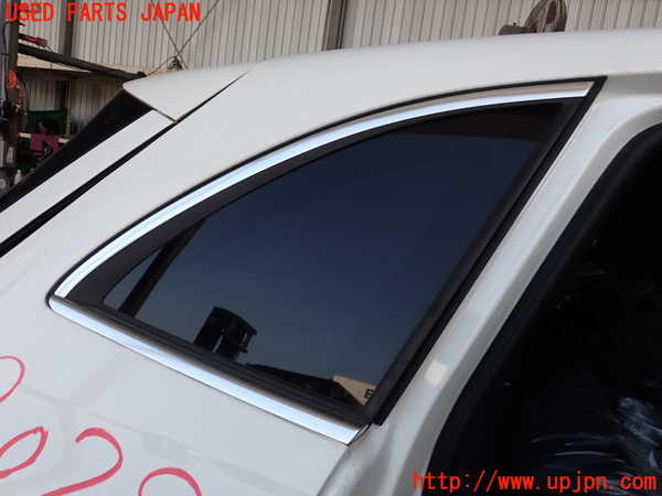 2UPJ-20281380]ベンツ B180(247084)右クォーターガラス (43R-006723) 中古 【W247】_m0001.jpg