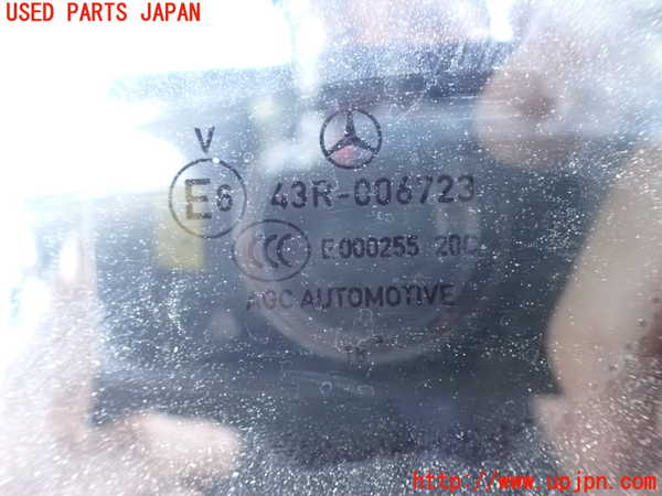 2UPJ-20281380]ベンツ B180(247084)右クォーターガラス (43R-006723) 中古 【W247】_m0002.jpg