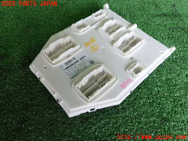 5UPJ-20286147]ベンツ B180(247084)コンピューター2 中古 【W247】_m0001.jpg