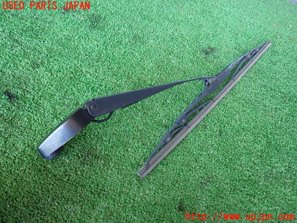 2UPJ-20291661]ハイエースバン200系(KDH206V)リアワイパーアーム1 中古_m0001.jpg