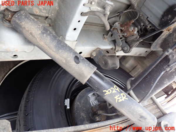 5UPJ-20295075]ハイエースバン200系(KDH206V)左リアショックアブソーバー 中古_m0001.jpg