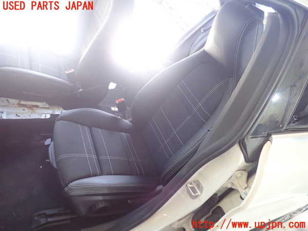 5UPJ-20307065]ベンツ CLA180 C117(117342)助手席シート 中古_m0001.jpg