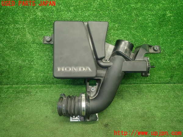 5UPJ-20312160]ステップワゴン スパーダ(RP6)エンジンアッパーカバー (レゾネーター) 中古_m0001.jpg