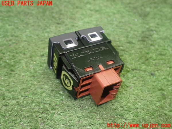 5UPJ-20316311]ステップワゴン スパーダ(RP6)スイッチ6 (VSC OFF) 中古_m0002.jpg