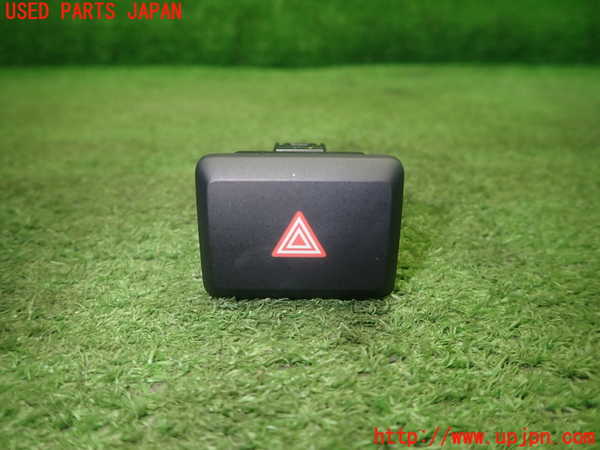 5UPJ-20316290]ステップワゴン スパーダ(RP6)ハザードスイッチ 中古_m0001.jpg
