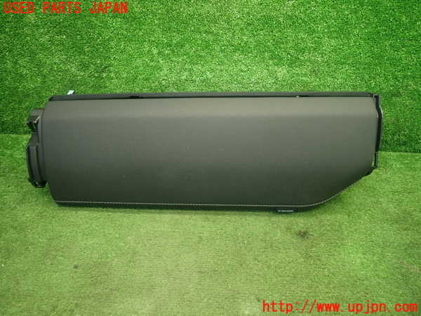 5UPJ-20317516]ステップワゴン スパーダ(RP6)グローブボックス1 (上側) 中古_m0001.jpg