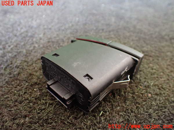 1UPJ-20326290]BMW 650i クーペ(EH48 E63)ハザードスイッチ 中古_m0002.jpg